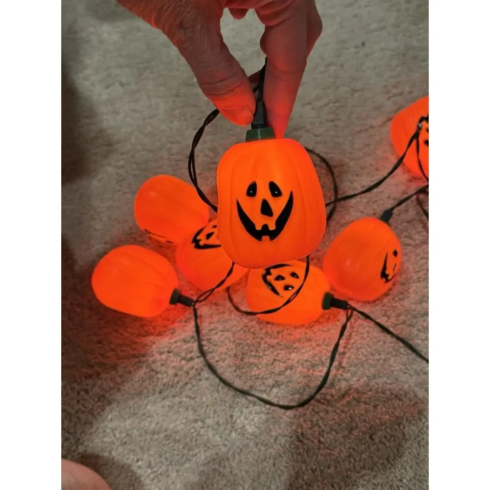 10 Halloween string lights Pumpkin JACK-O-LANTERN Blow Mold vintage Garland 10